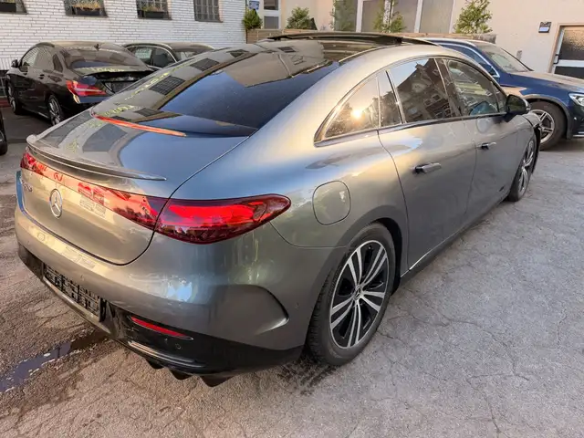 Mercedes-Benz EQE 350 AMG Pano DTR 360° Premium Plus HeadUp
