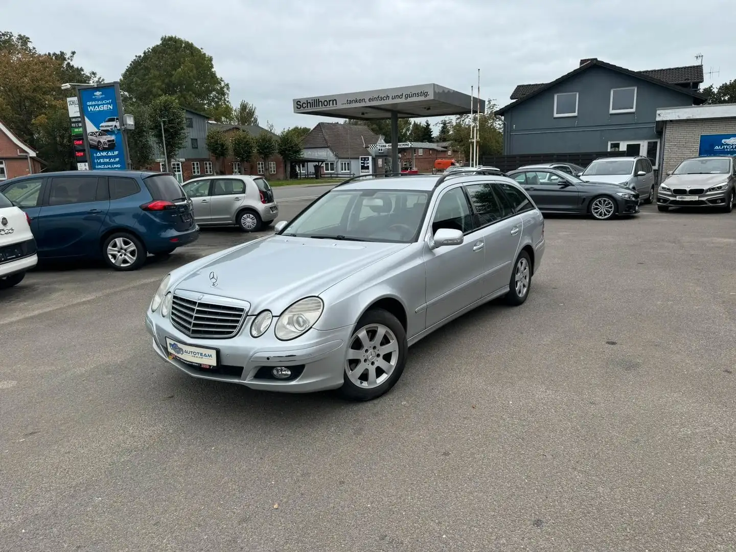 Mercedes-Benz E 280 E -Klasse T-Modell 280CDI TÜV/AHK/KAMERA/KLIMA Silber - 1