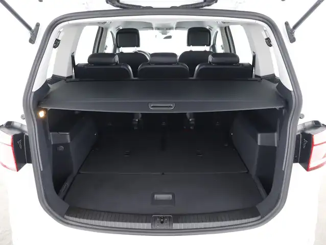 Volkswagen Touran view 7