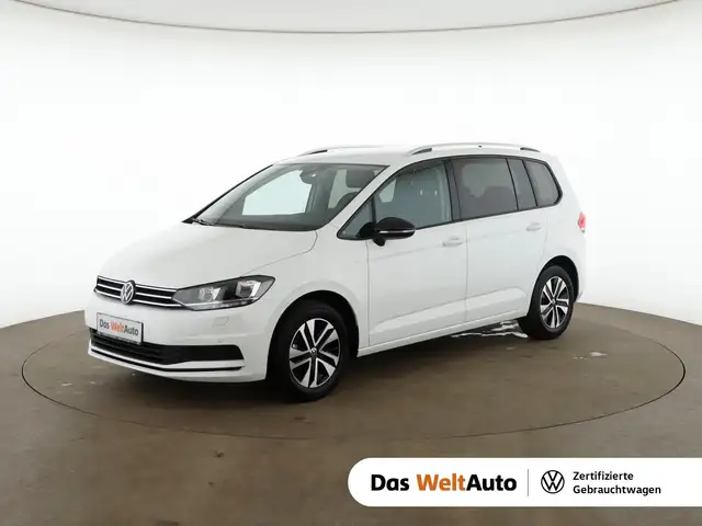 Volkswagen Touran main image