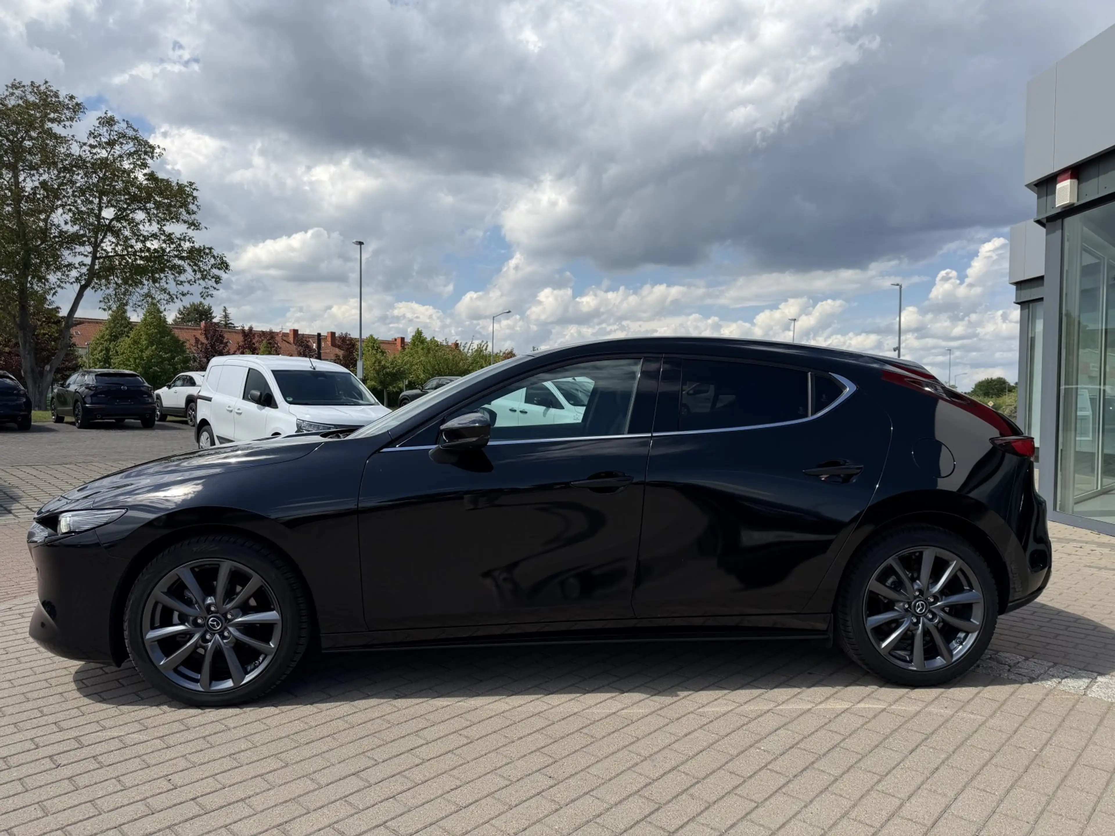 Mazda 3 AT  2,5-Liter 140 TAKUMI/BOSE/360° — photo 4