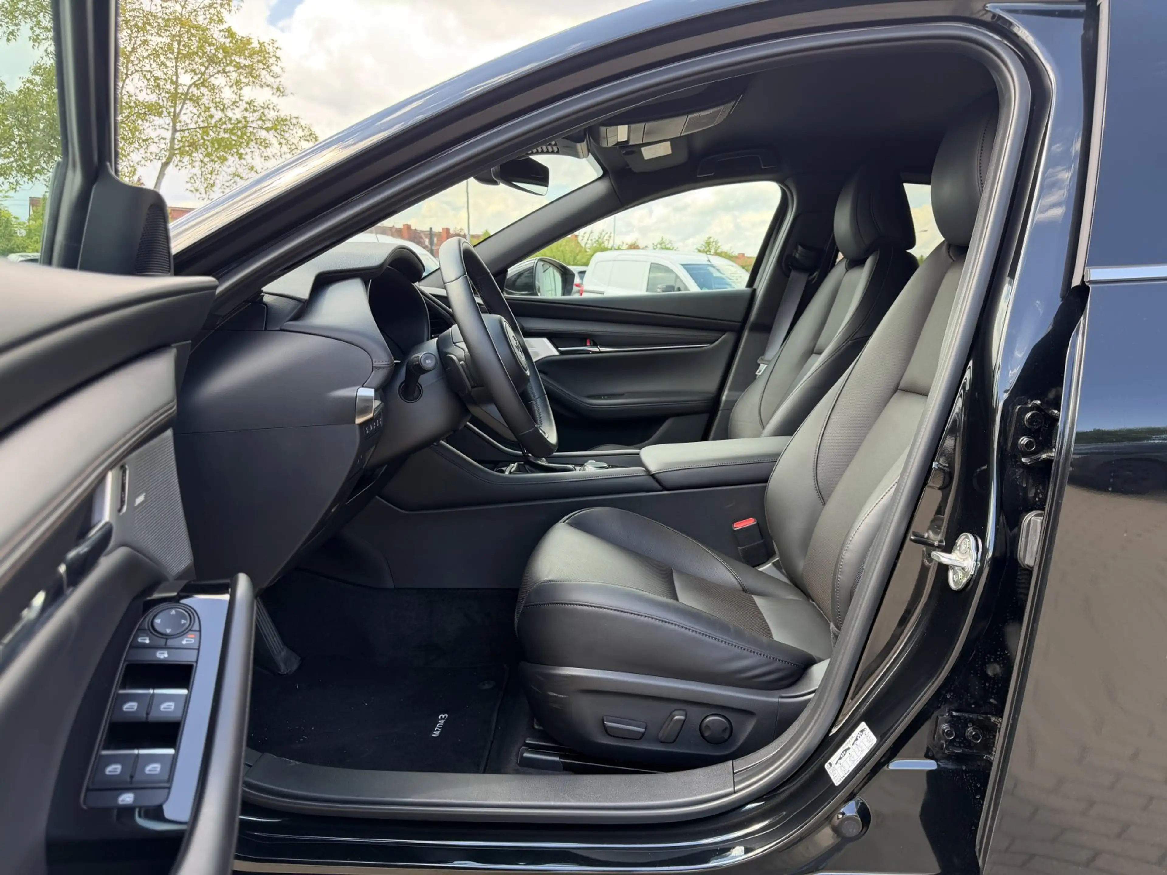 Mazda 3 AT  2,5-Liter 140 TAKUMI/BOSE/360° — photo 15