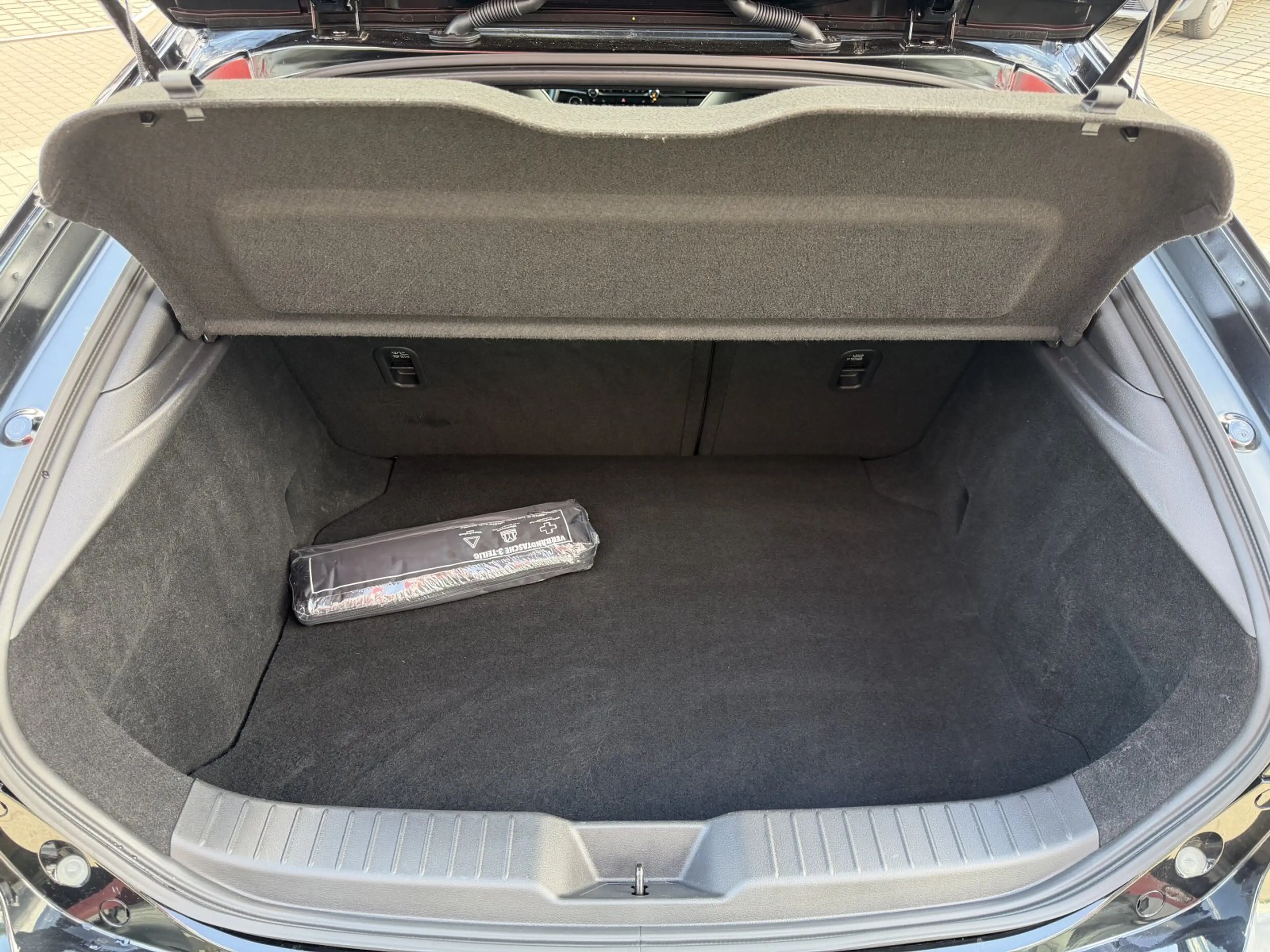 Mazda 3 AT  2,5-Liter 140 TAKUMI/BOSE/360° — photo 14
