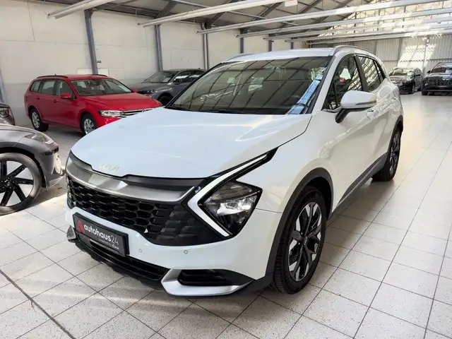 Kia Sportage view 3