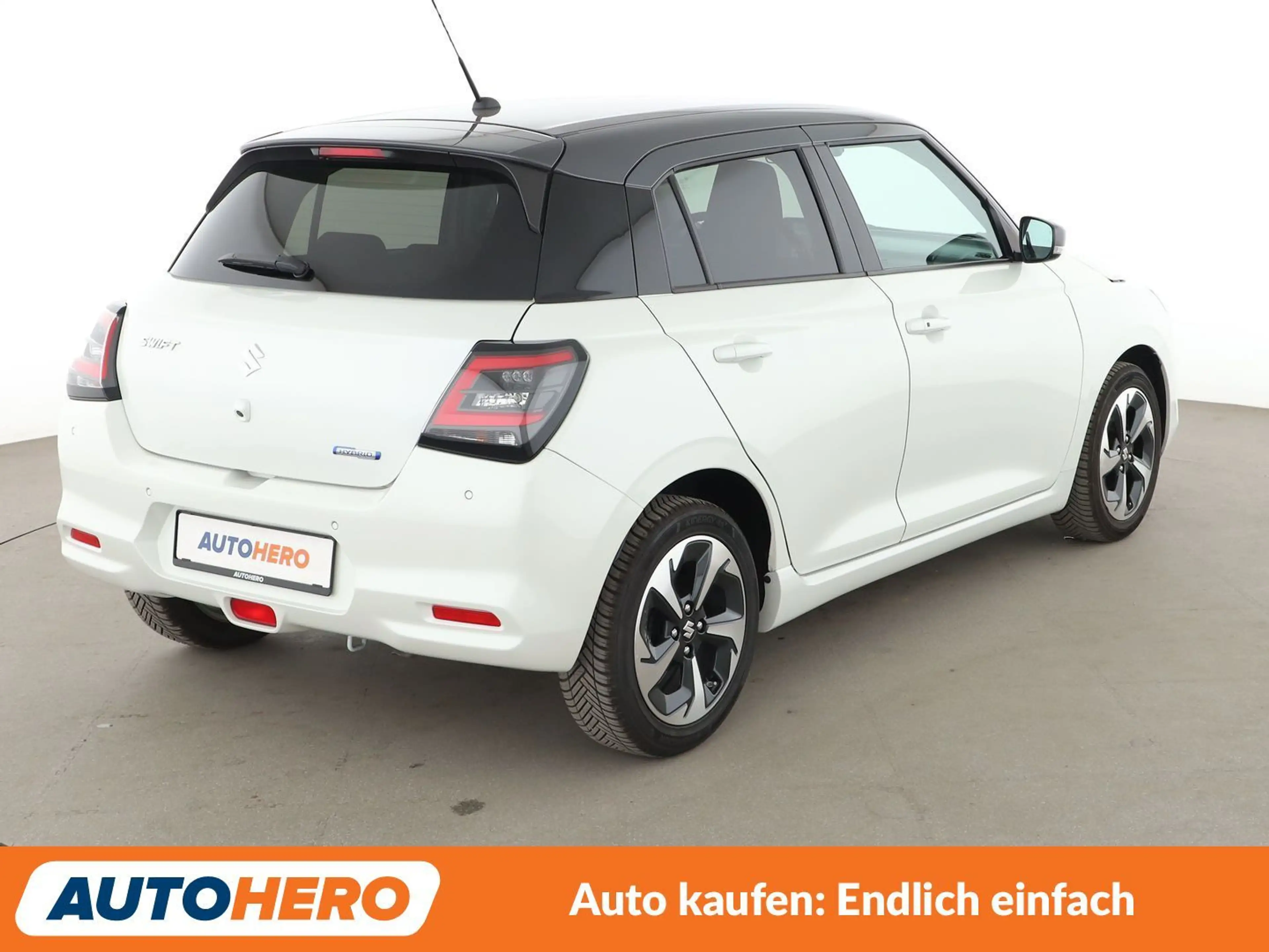 Suzuki Swift 1.2 DualJet Mild-Hybrid Comfort+*NAVI*ACC*CAM*PDC* — photo 6