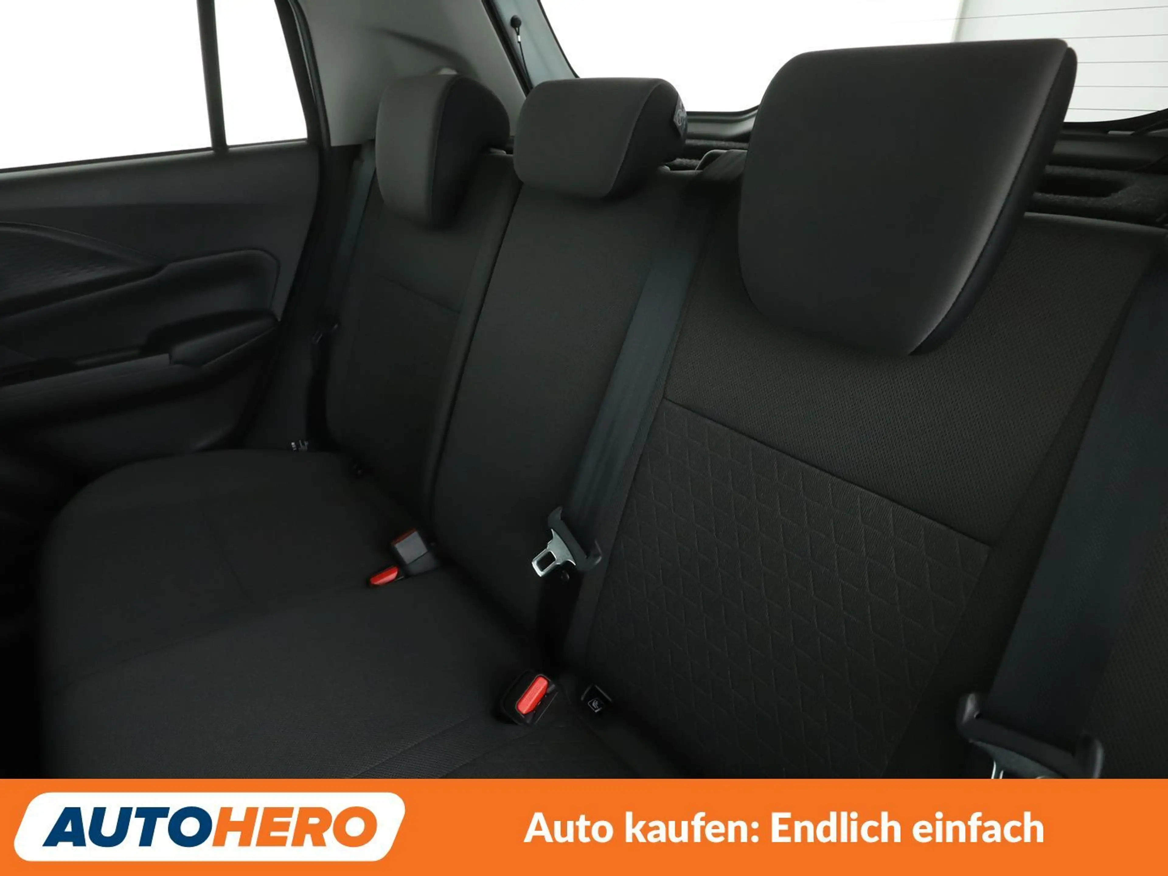 Suzuki Swift 1.2 DualJet Mild-Hybrid Comfort+*NAVI*ACC*CAM*PDC* — photo 14