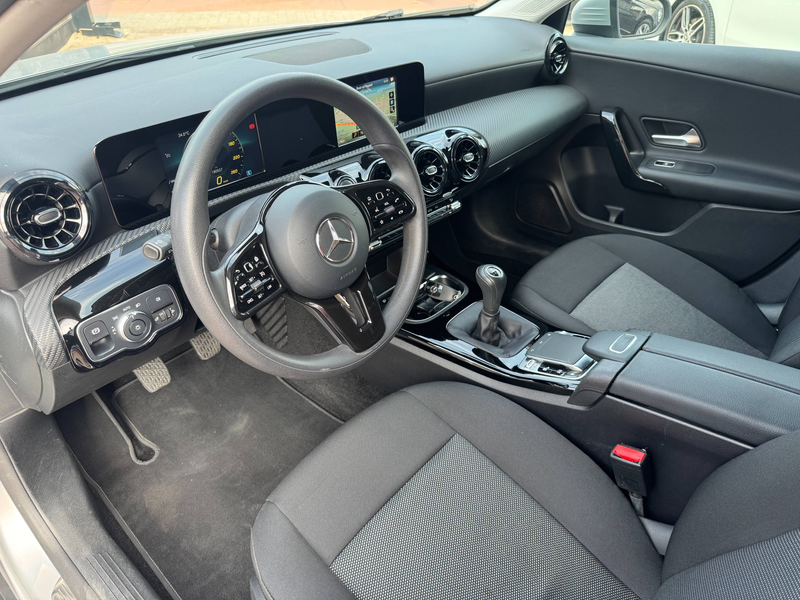 Mercedes-Benz A 180 d-ÉTAT NEUF!-CARNET COMPLET MERCEDES-EU6 d-1 AN DE GARANTIE-TOPDEAL!! — photo 11