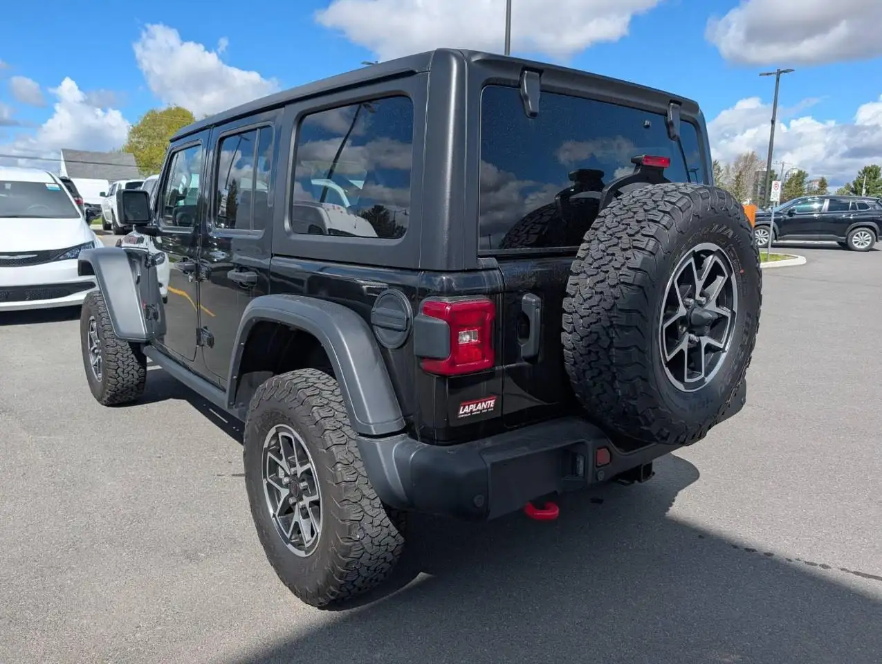 Jeep Wrangler снимка Jeep Wrangler