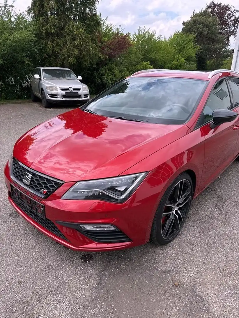 SEAT Leon Cupra 300 4Drive Red - 1