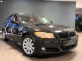 BMW 320 d E90 / XENON / LEDER / NAVI / TEMPOMAT Noir - thumbnail 4