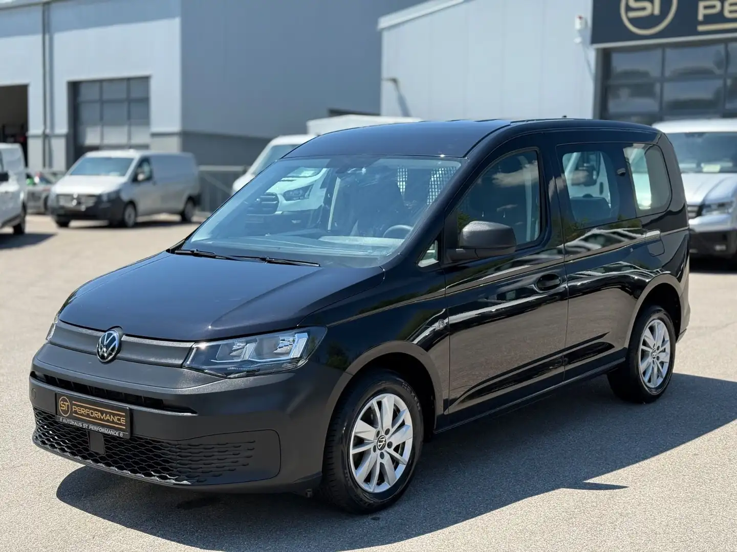 Volkswagen Caddy Cargo 2.0 TDI KLIMA AHK PDC 1HAND EURO6 Negro - 1