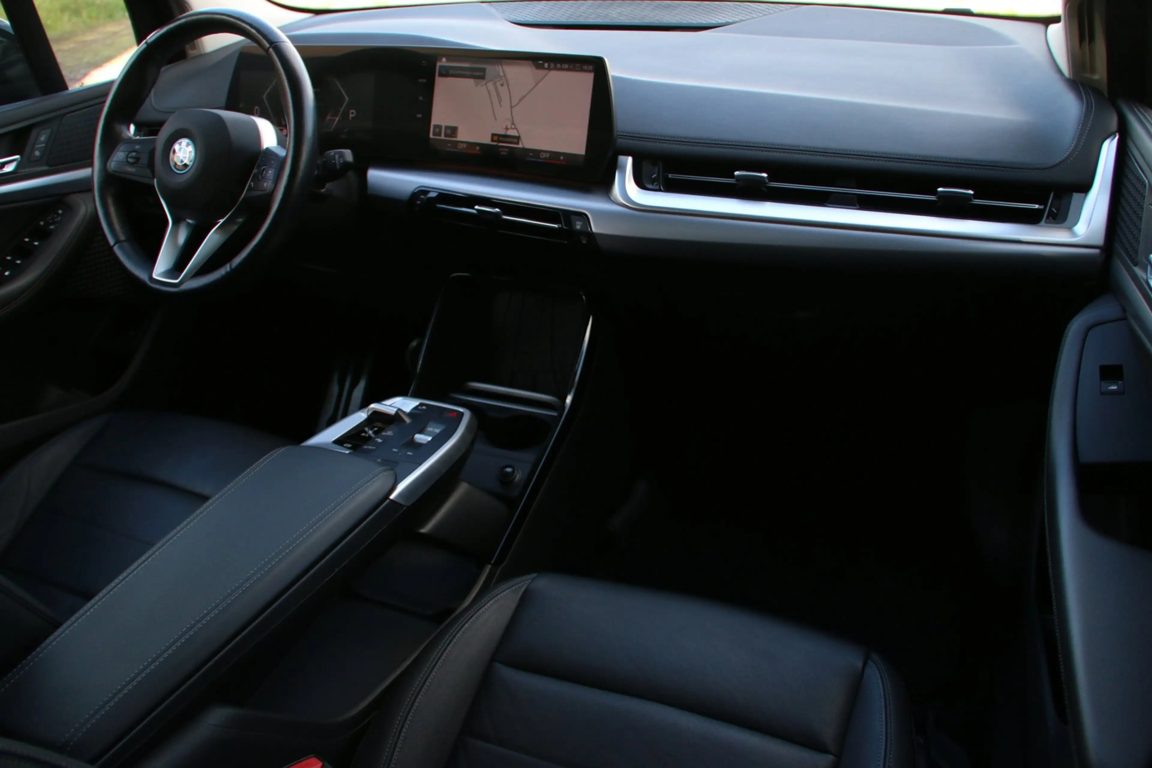 BMW 225 2-serie Active Tourer 225e xDrive SOH 96,7% — photo 11