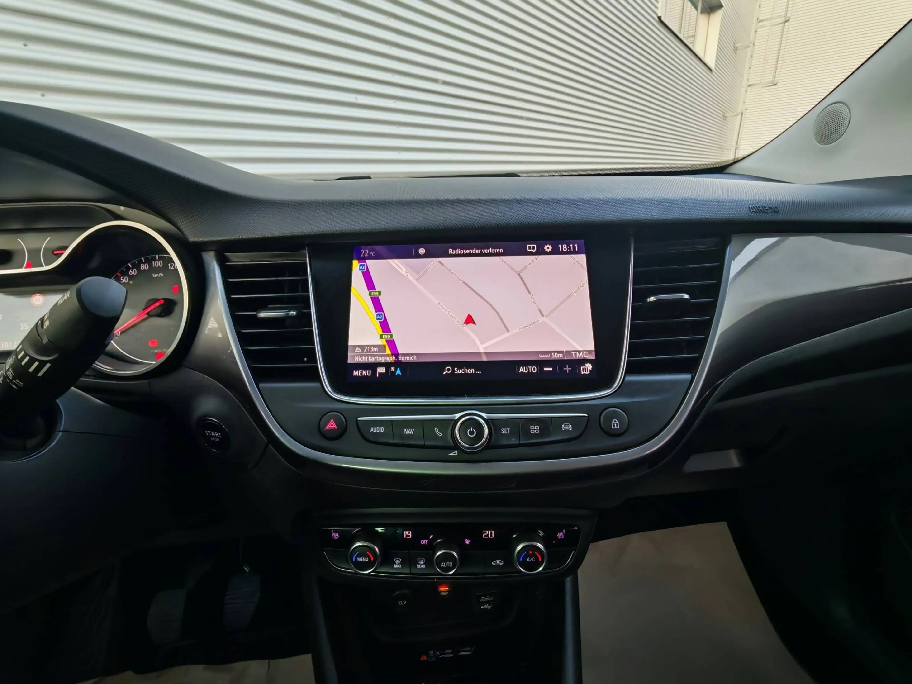 Opel Crossland X Ultimate°SERVICE NEU°NAVI°LED°T.LEDER°130TKM — photo 15