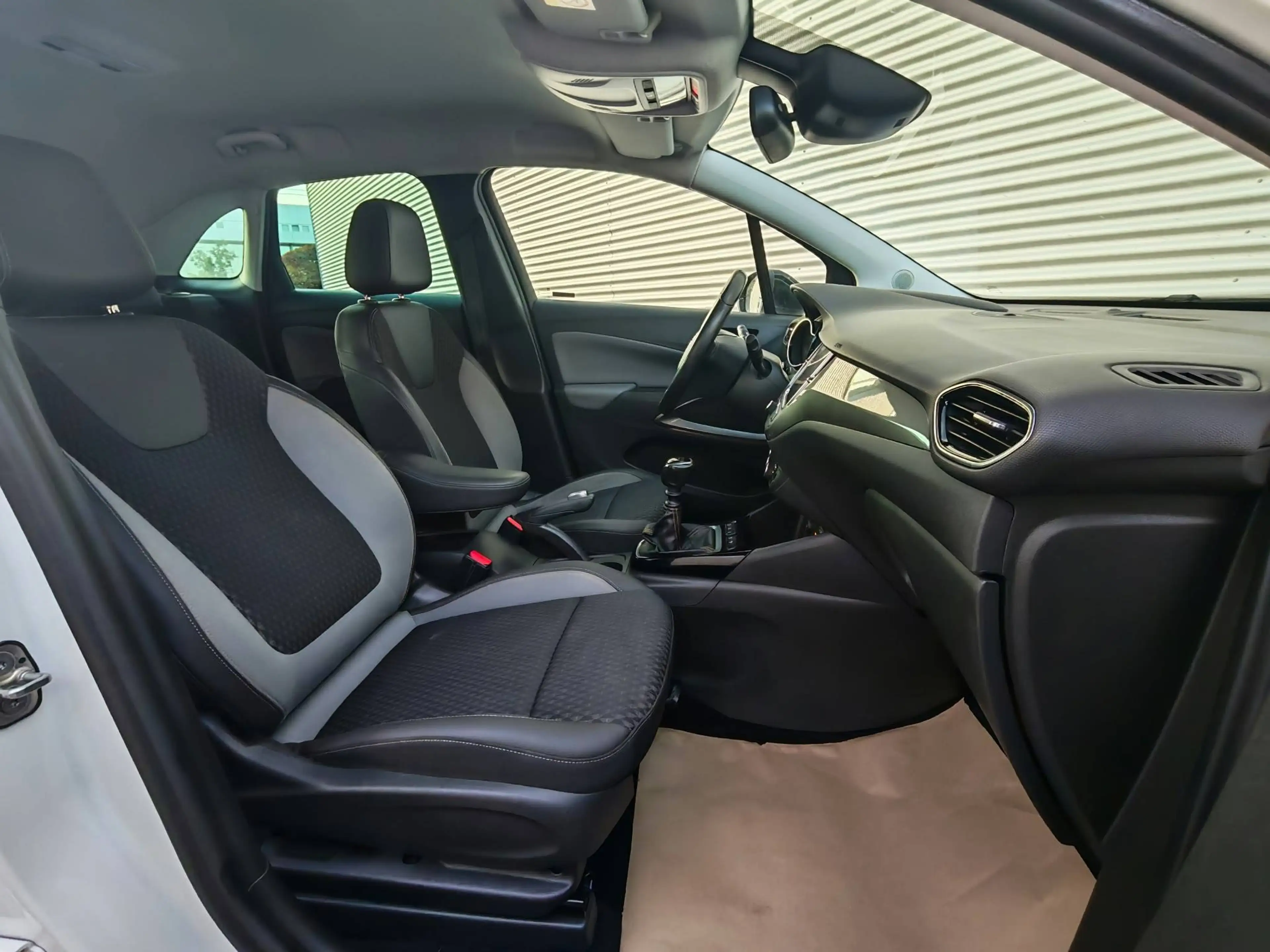 Opel Crossland X Ultimate°SERVICE NEU°NAVI°LED°T.LEDER°130TKM — photo 11