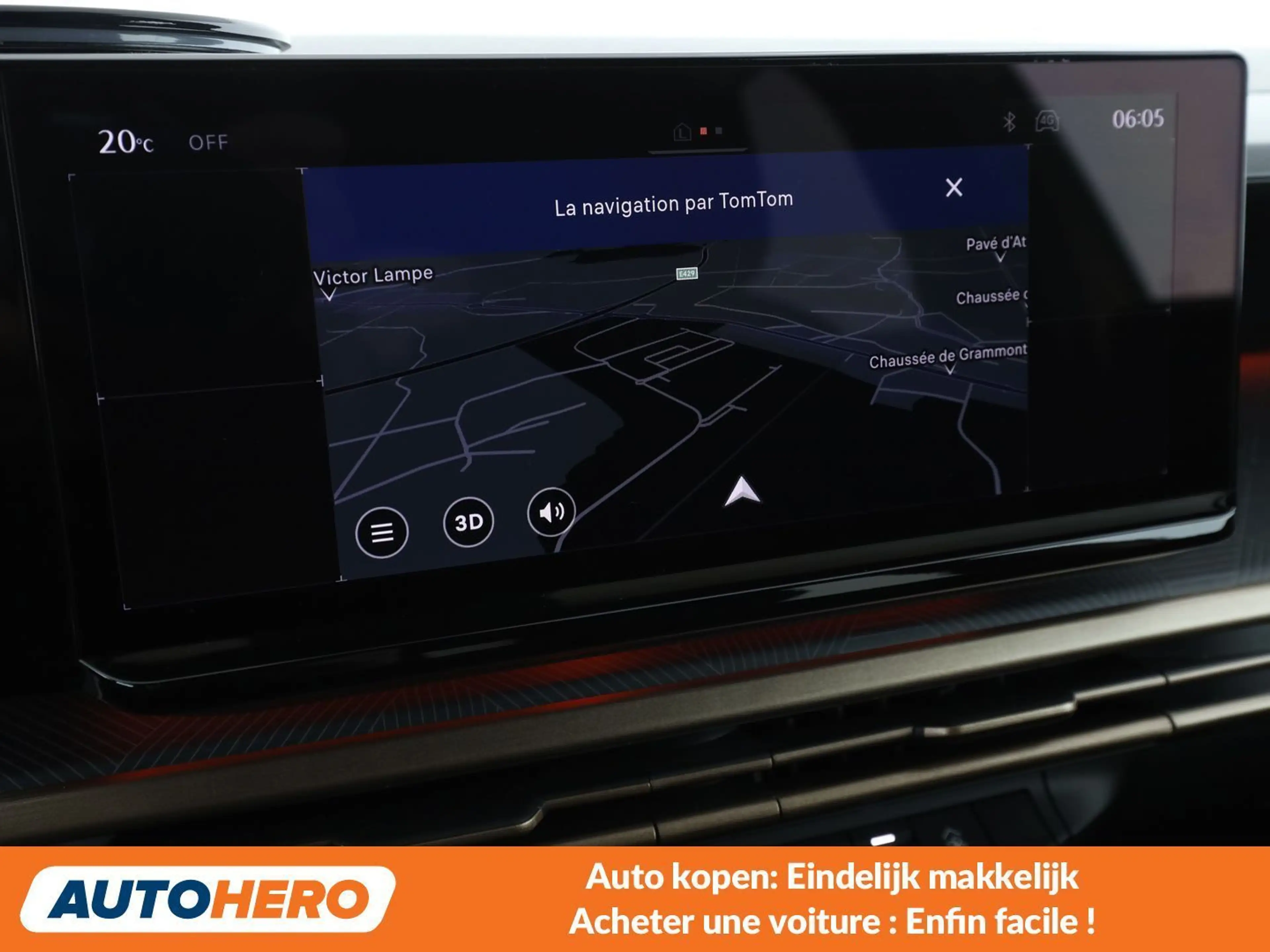 Lancia Ypsilon 1.2 Mild-Hybrid — photo 8