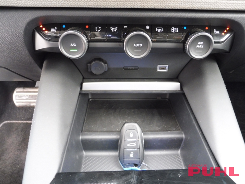 Citroen C5 X Hybrid225 (Plug-In) Shine Pack S&S (EU6d) — photo 12