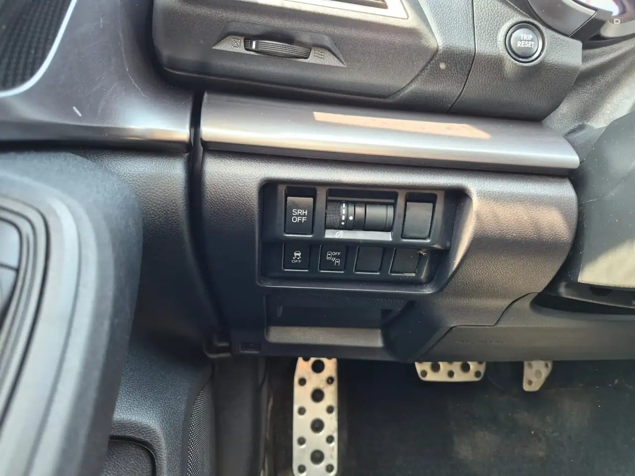 Subaru Impreza снимка Subaru Impreza