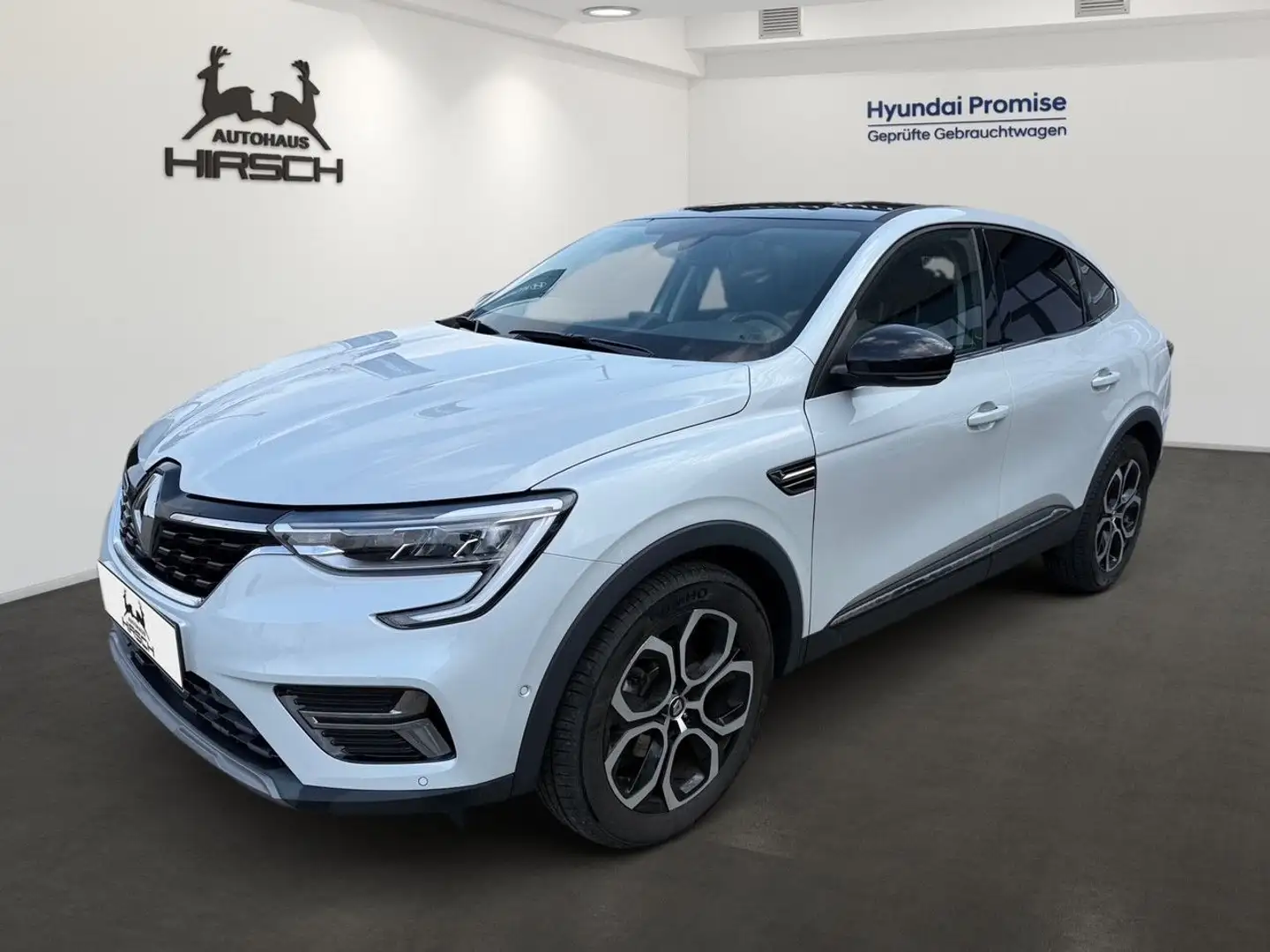 Renault Arkana Intens 1,6 E-Tech Hybrid 145 Wit - 1