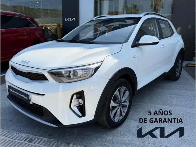 Kia Stonic 1.0 T-GDi MHEV Concept 100