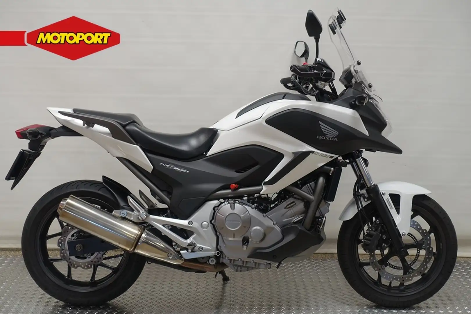 Honda NC 700 X Wit - 1