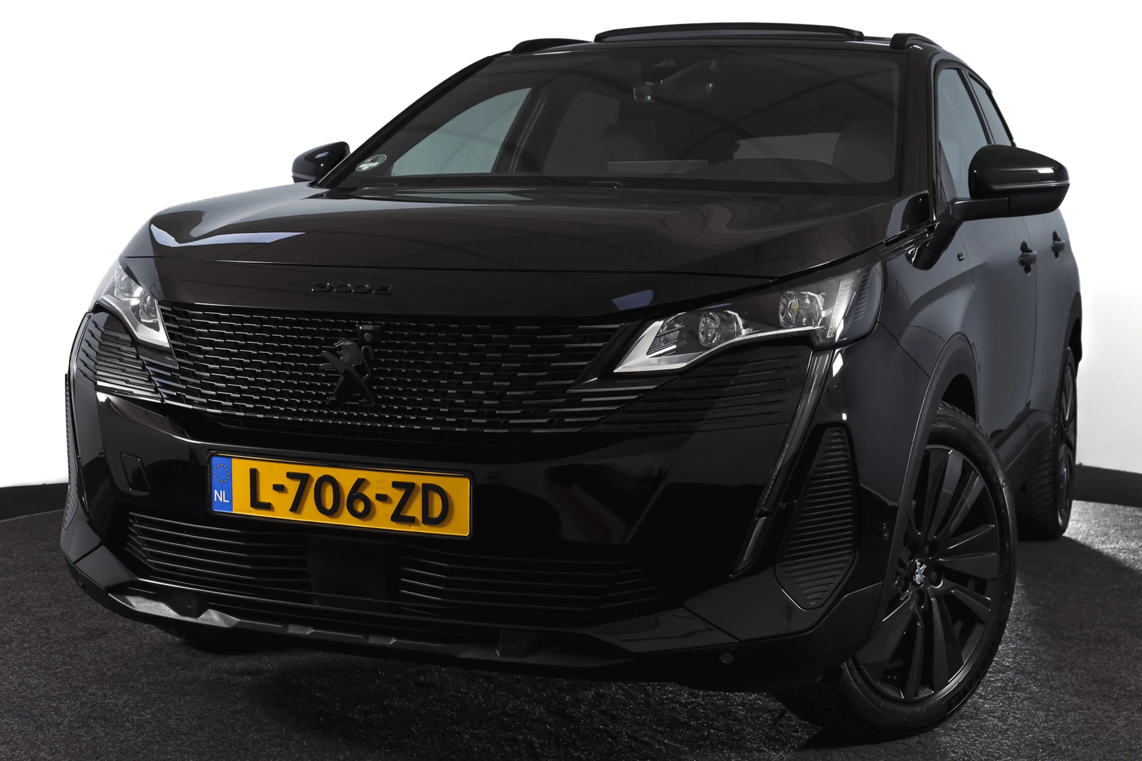 Peugeot 3008 1.2 PureTech Blue Lease GT 131 PK | black pakket | — photo 13