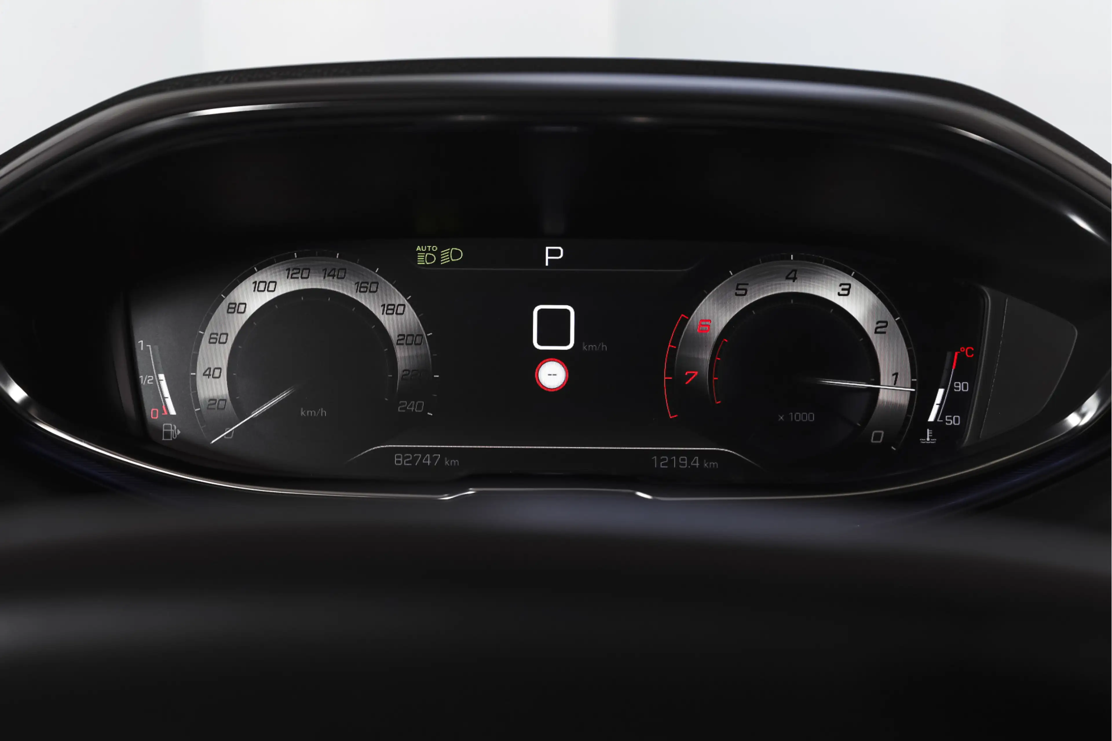 Peugeot 3008 1.2 PureTech Blue Lease GT 131 PK | black pakket | — photo 49