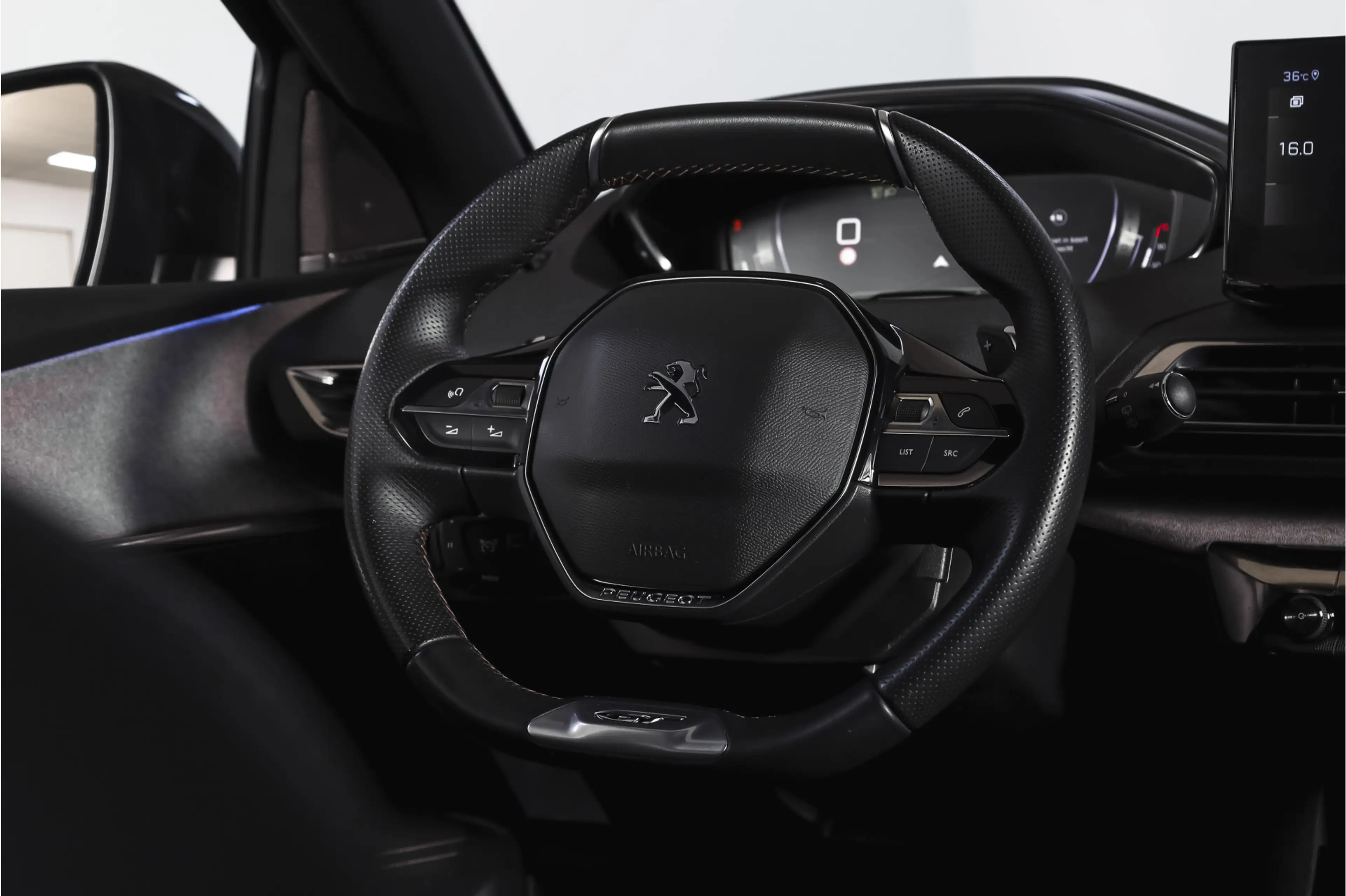 Peugeot 3008 1.2 PureTech Blue Lease GT 131 PK | black pakket | — photo 10