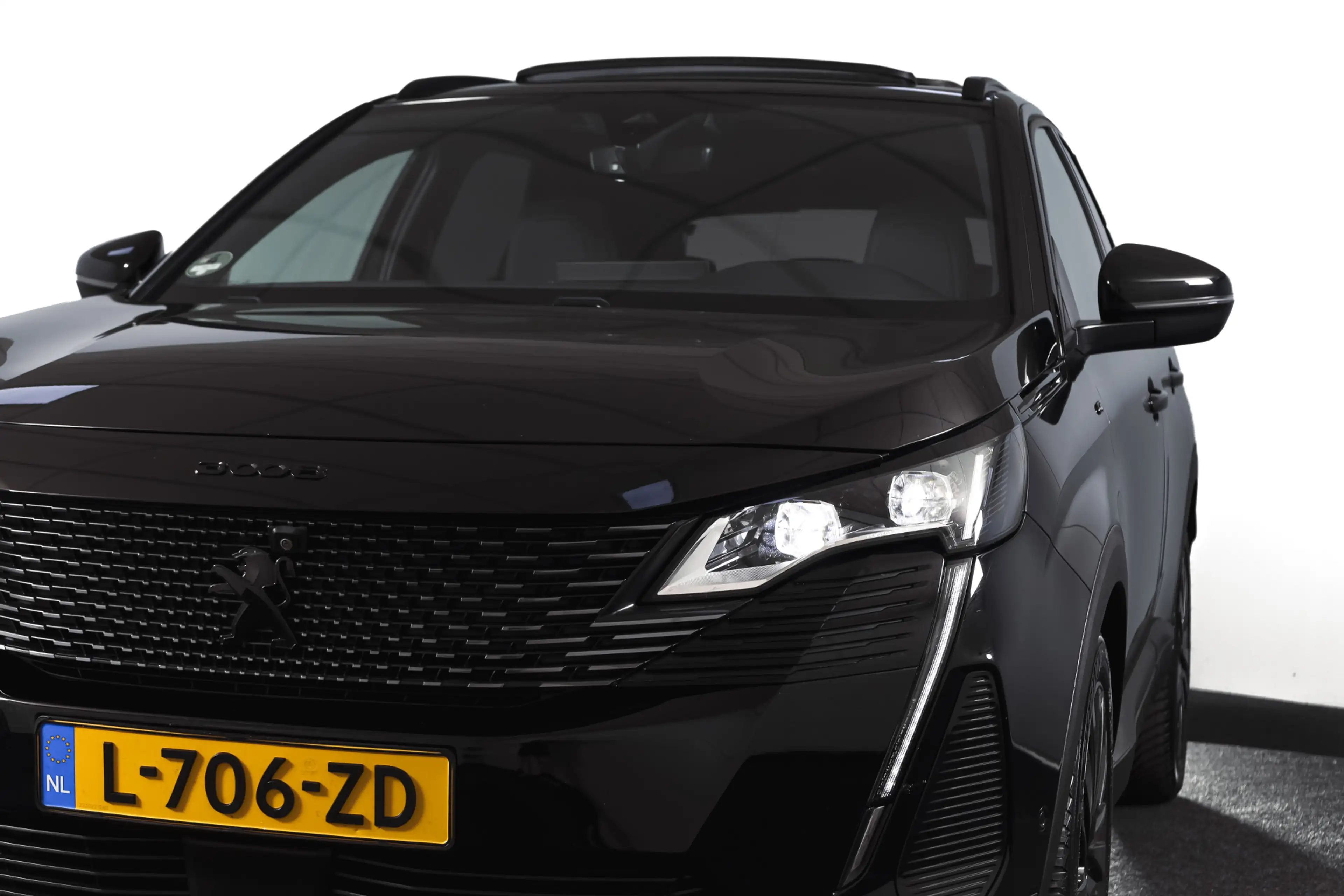 Peugeot 3008 1.2 PureTech Blue Lease GT 131 PK | black pakket | — photo 45