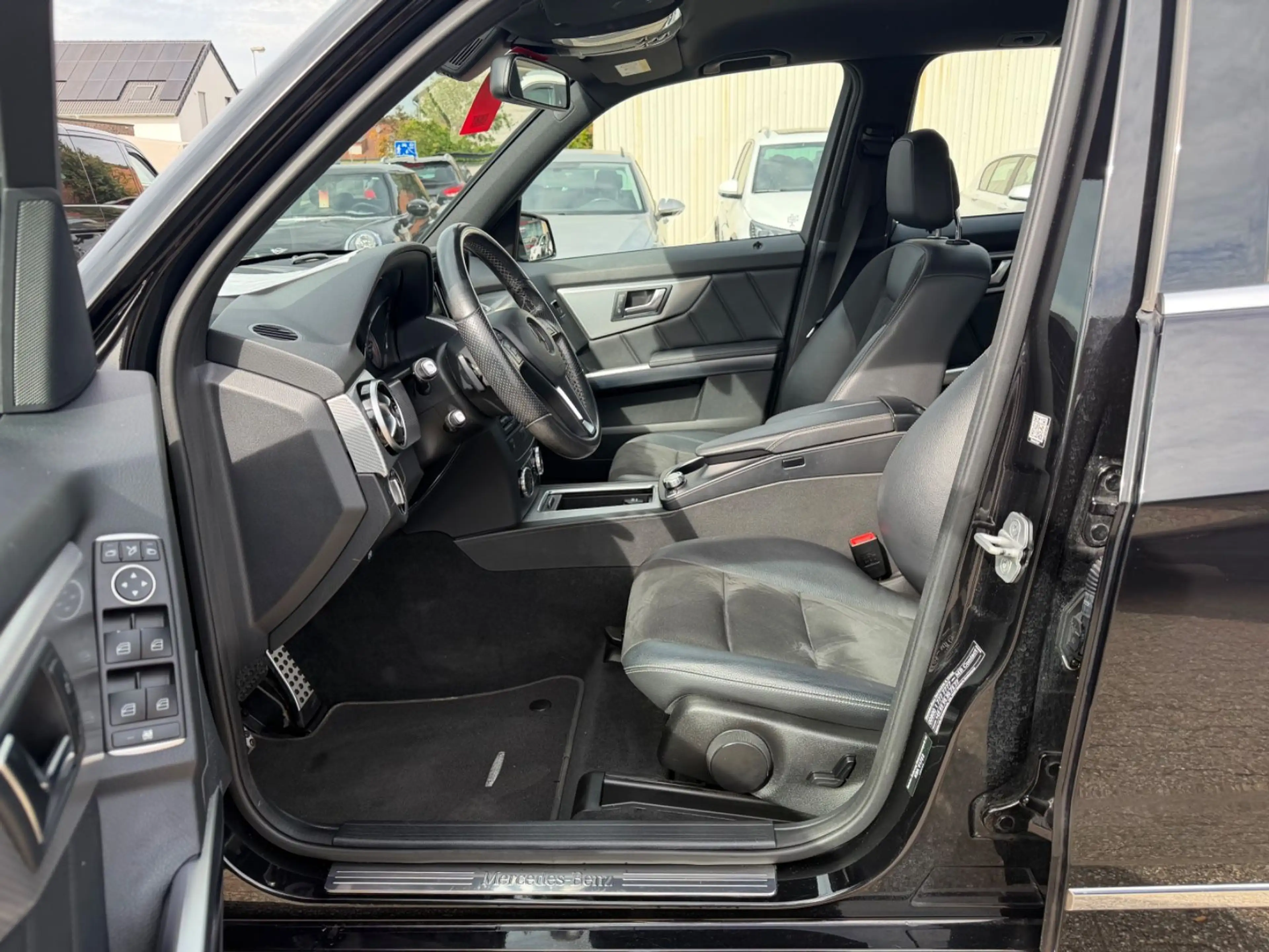 Mercedes-Benz GLK 200 CDI SPORTPAKET Sitzhz Tempo Navi XENON — photo 10