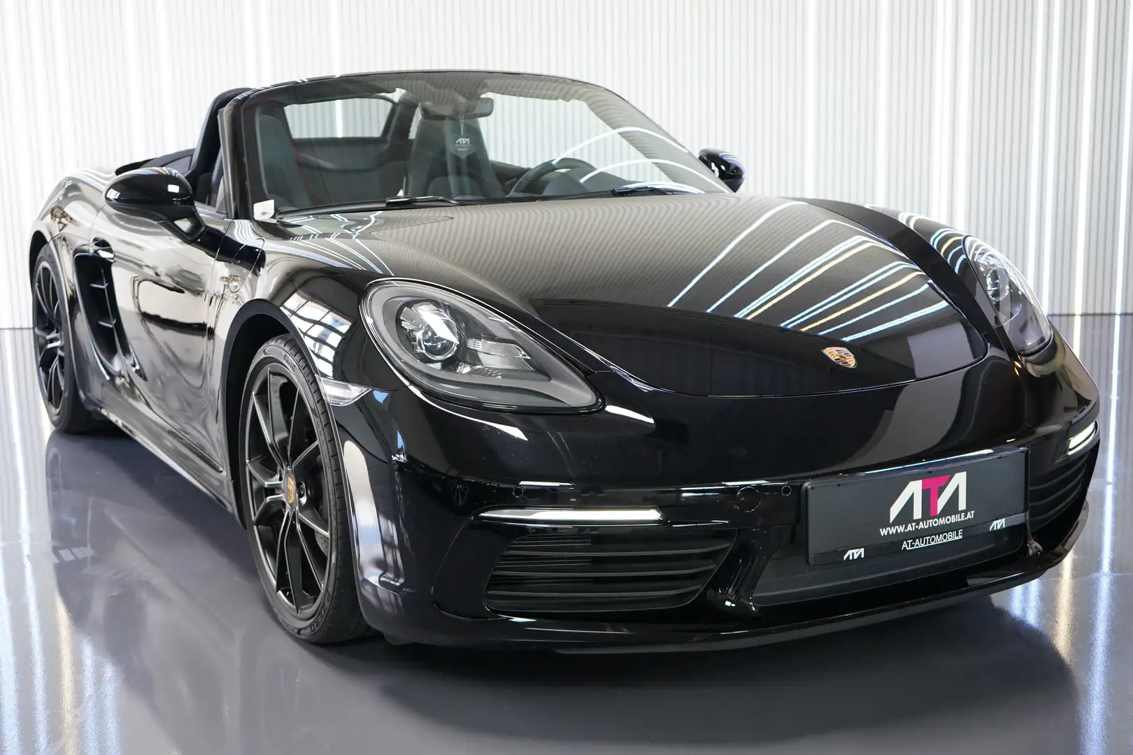 Porsche Boxster Basis Schwarz - 2