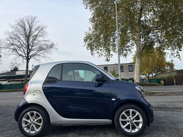 smart forTwo 1.0 52kW passion*Leder*Navi*Pano