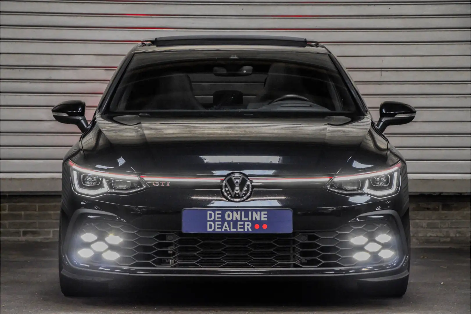 Volkswagen Golf GTI 2.0 TSI 300PK |Pano|H&K|19inch|Sfeer Noir - 2