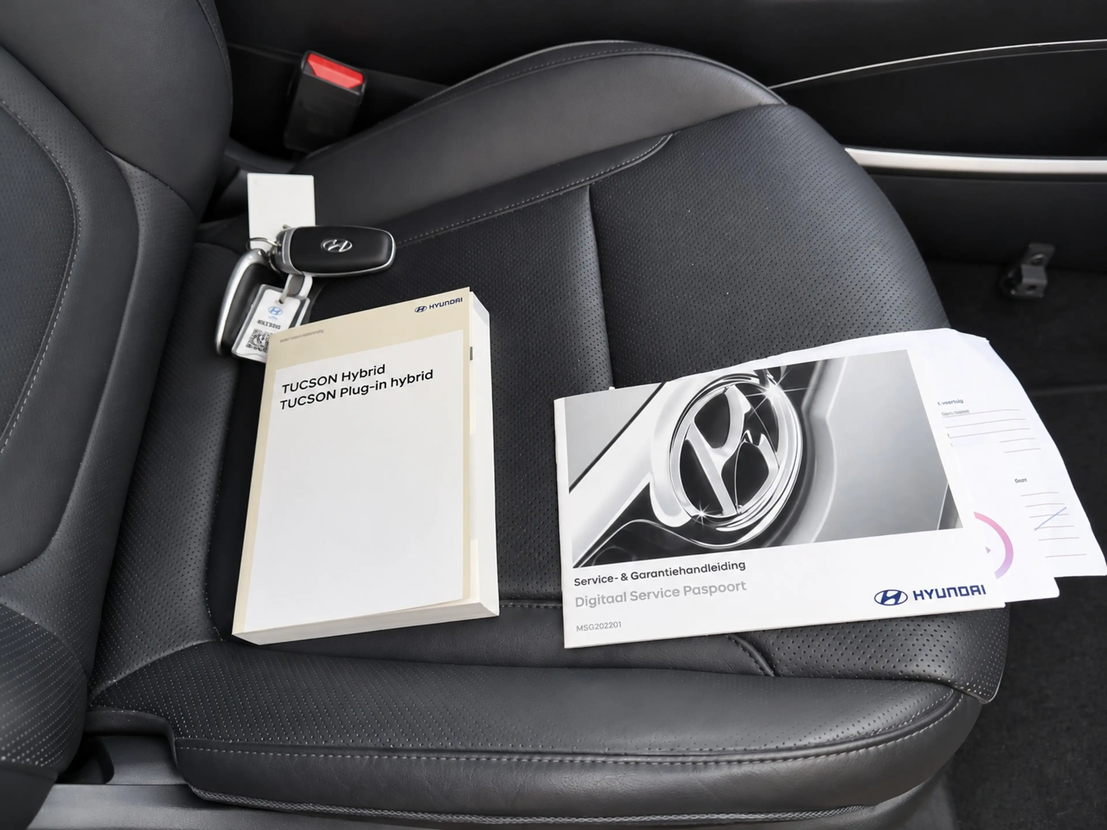 Hyundai TUCSON 1.6 T-GDI HEV Premium | Apple Carplay/Android | Cr — photo 9