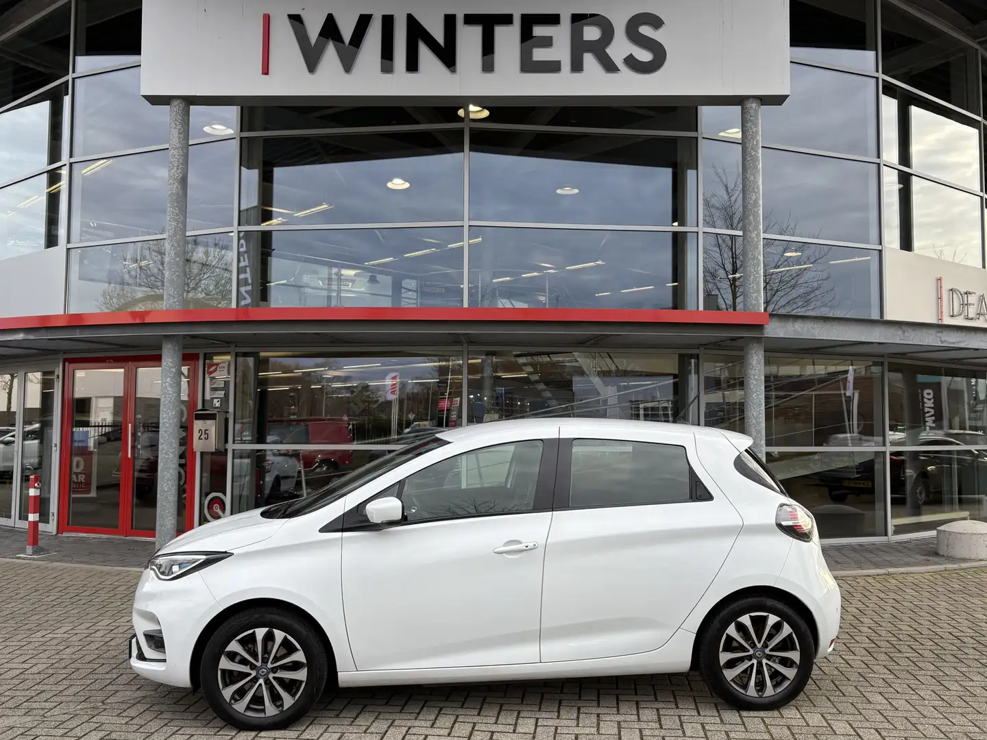 Renault ZOE R135 Zen 52 kWh | Koopaccu | Navigatie | Keyless | Bianco - 2