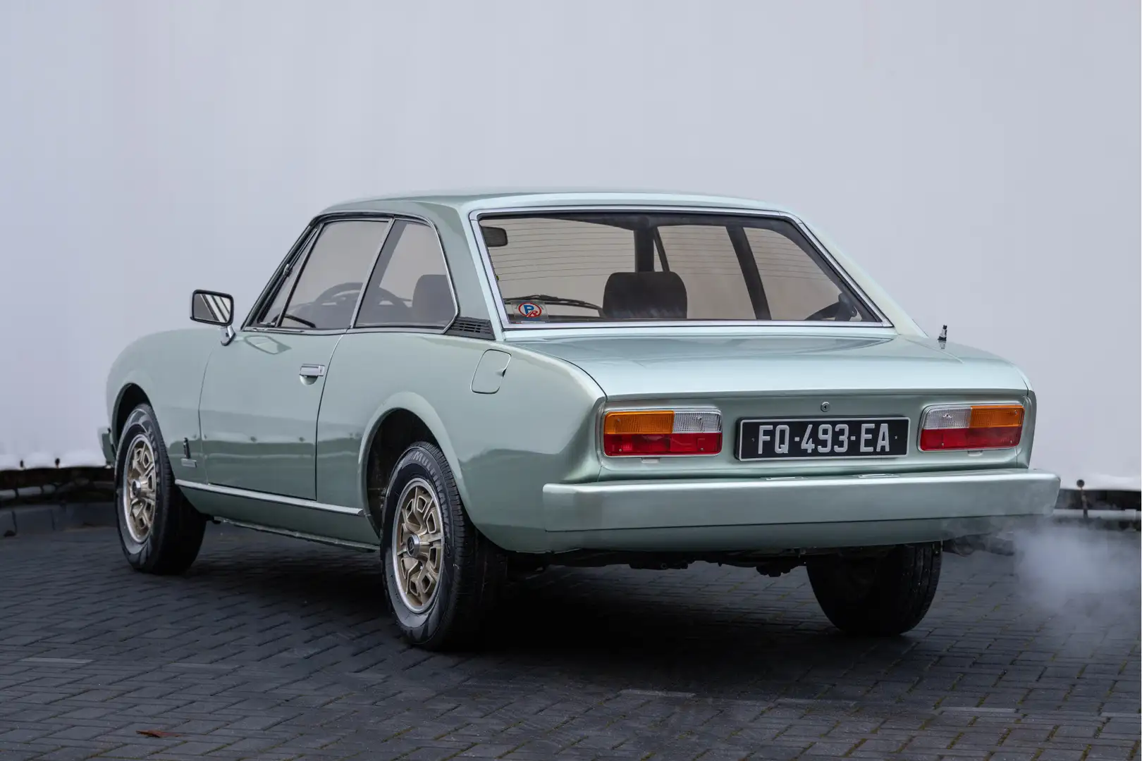 Peugeot 504 2.0 Coupé Inj. Grün - 2