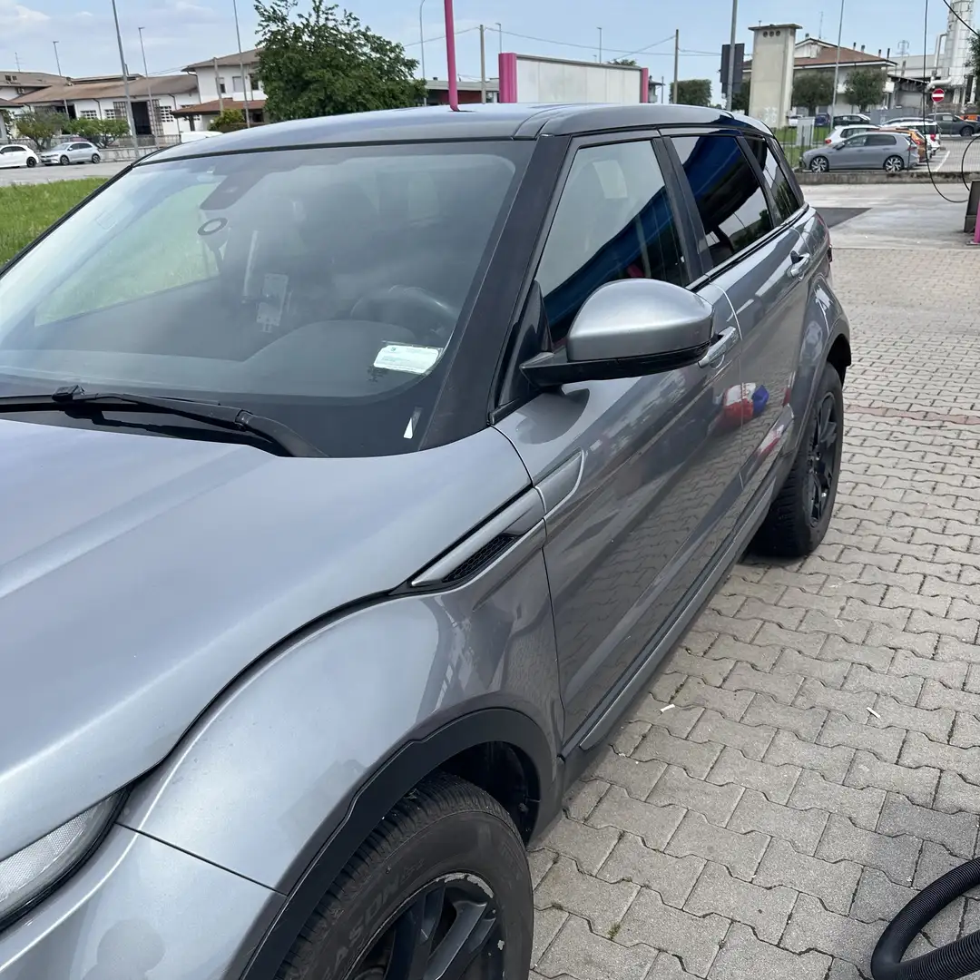 Land Rover Range Rover Evoque 5p 2.2 td4 Launch edition 150cv Gris - 2
