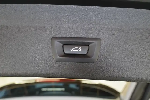 BMW X1 view 18
