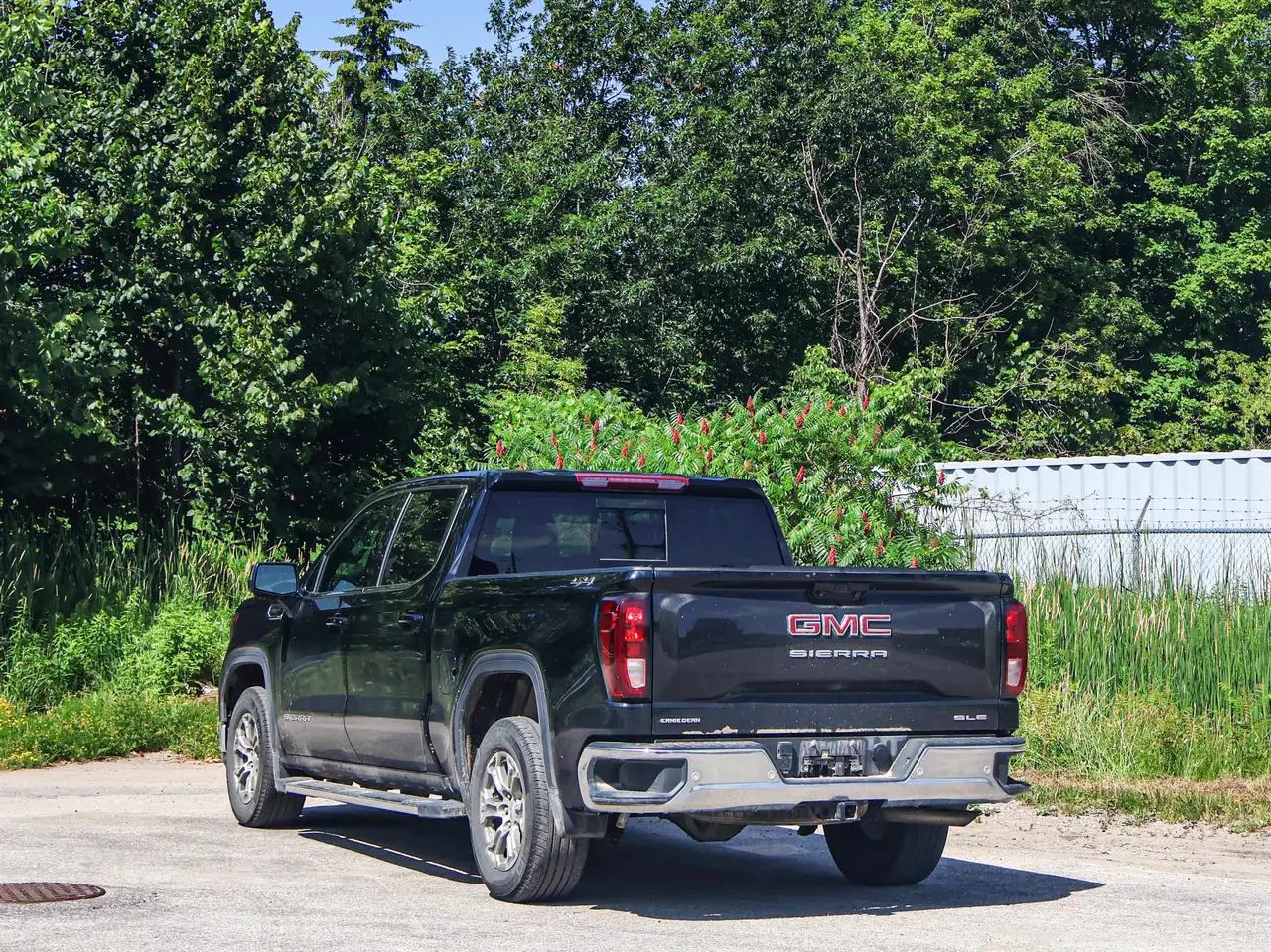 GMC Sierra 1500 fotografie GMC Sierra 1500