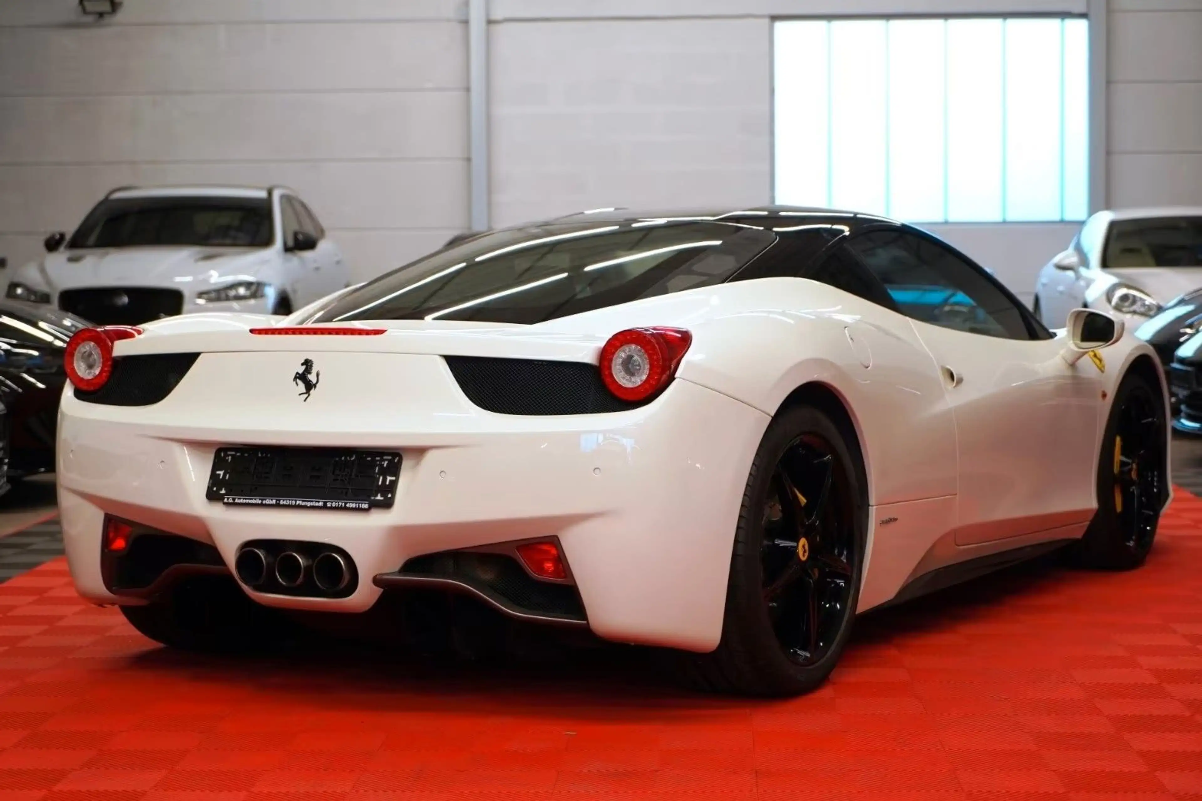 Ferrari 458 Italia Pininfarina *Unfallfrei* — photo 12