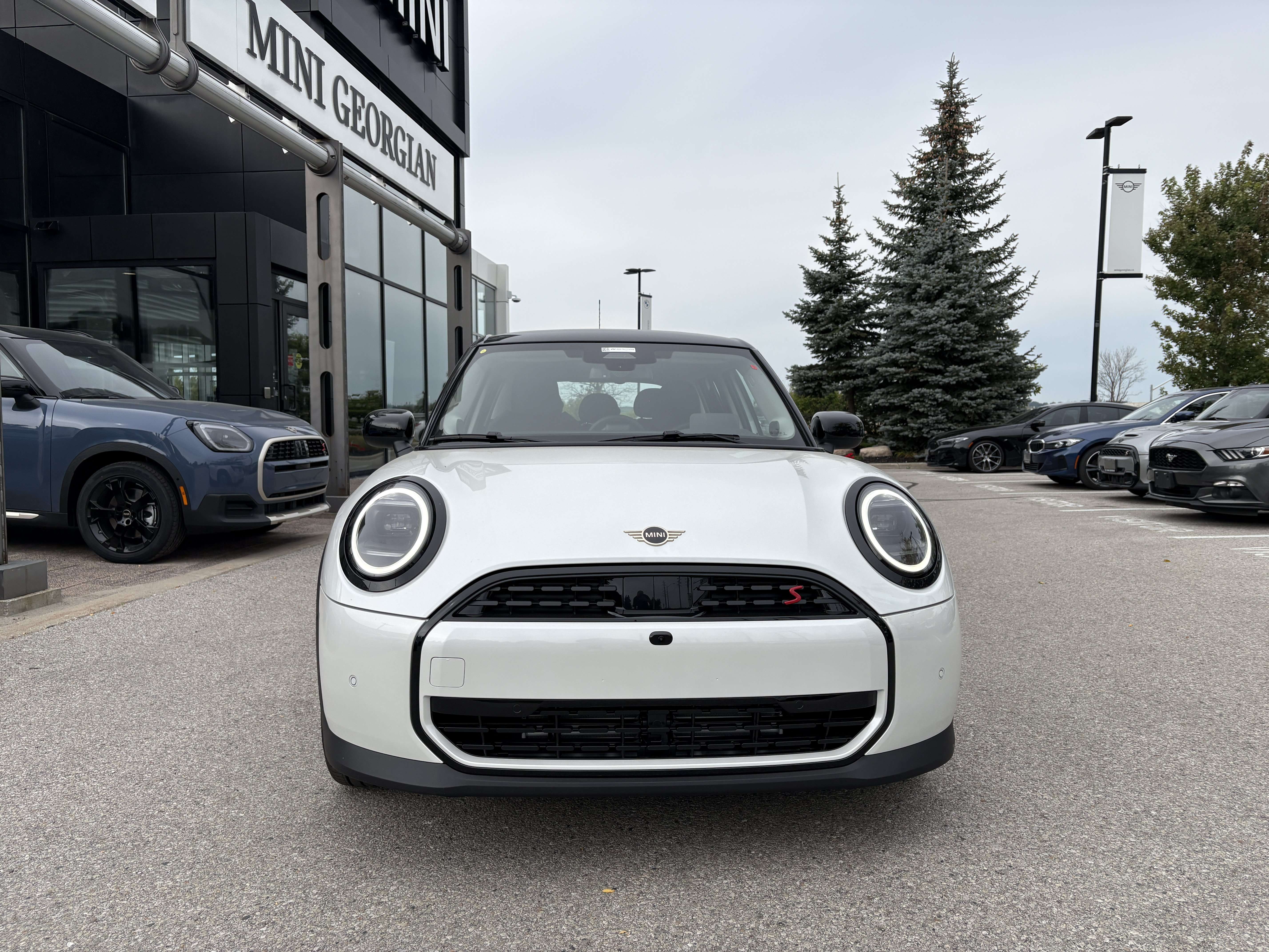 2027 MINI 5 Door