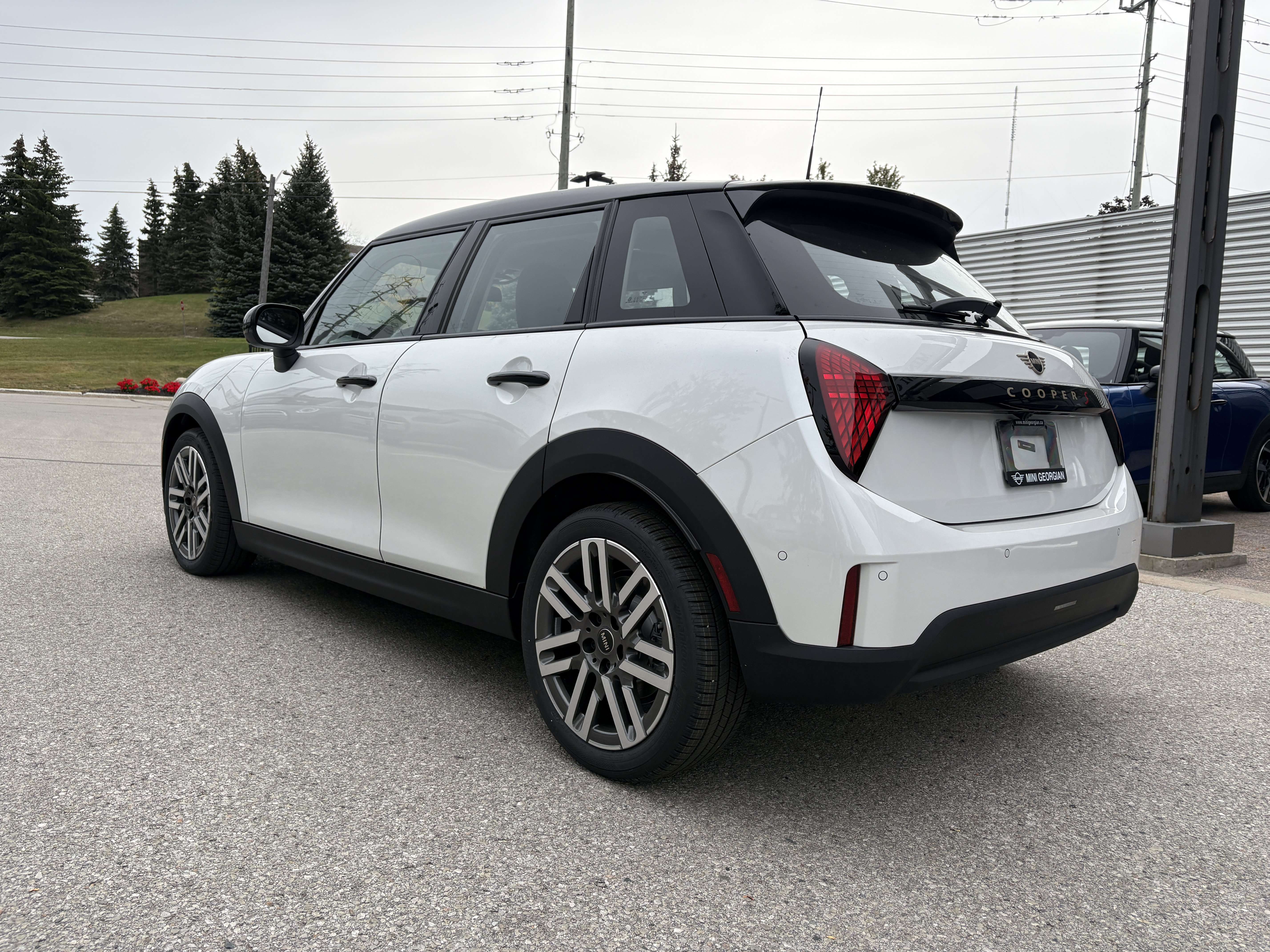 2027 MINI 5 Door