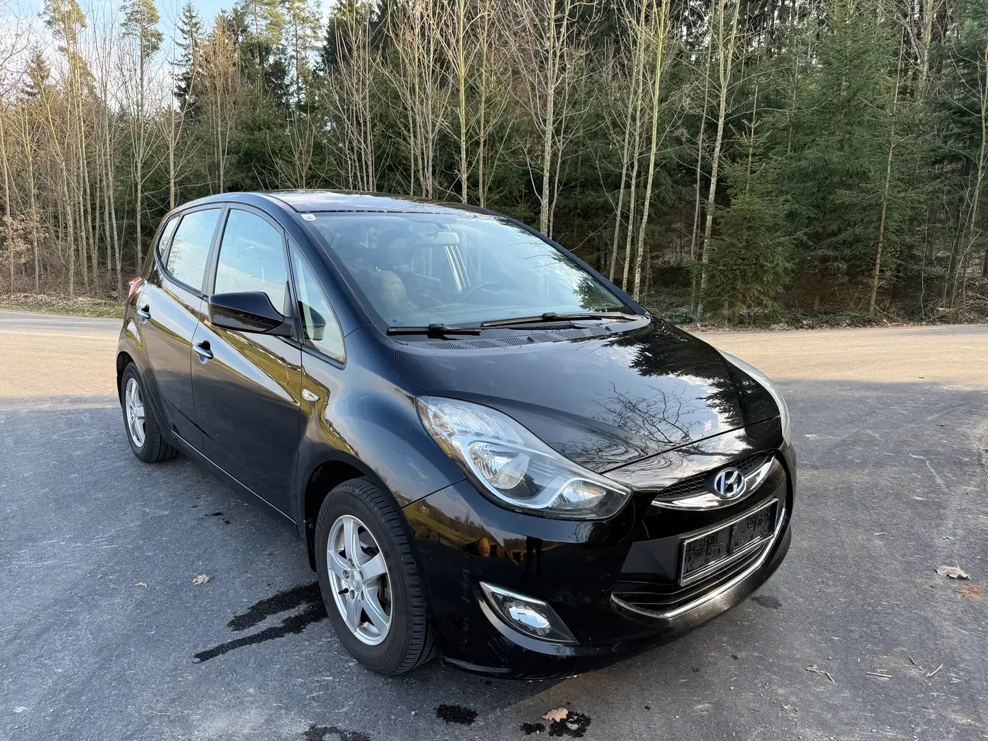 Hyundai iX20 Schwarz - 2