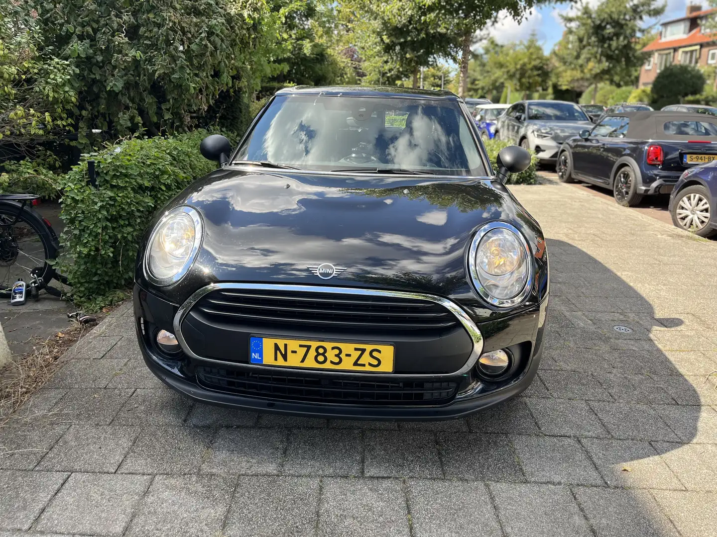 MINI One Clubman 1.5 Chili Black - 1