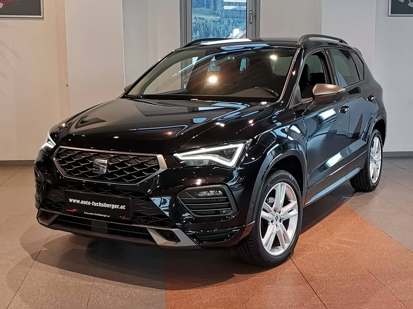 SEAT Ateca FR TSI DSG AHK*Virtual*LED*ACC*Kessy*Assistenzpaket-XL* Schwarz - 2