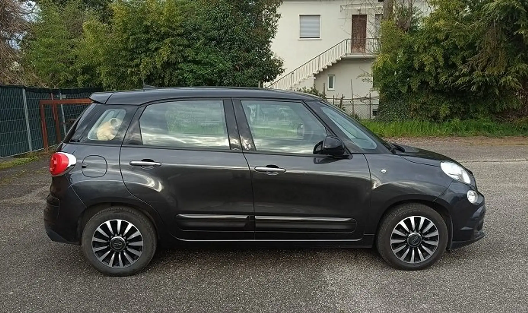 Fiat 500L Wagon 1.4 Lounge start&stop Nero - 2