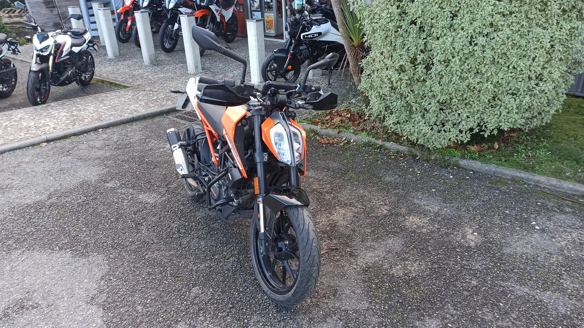 KTM 125 Duke Orange - 1