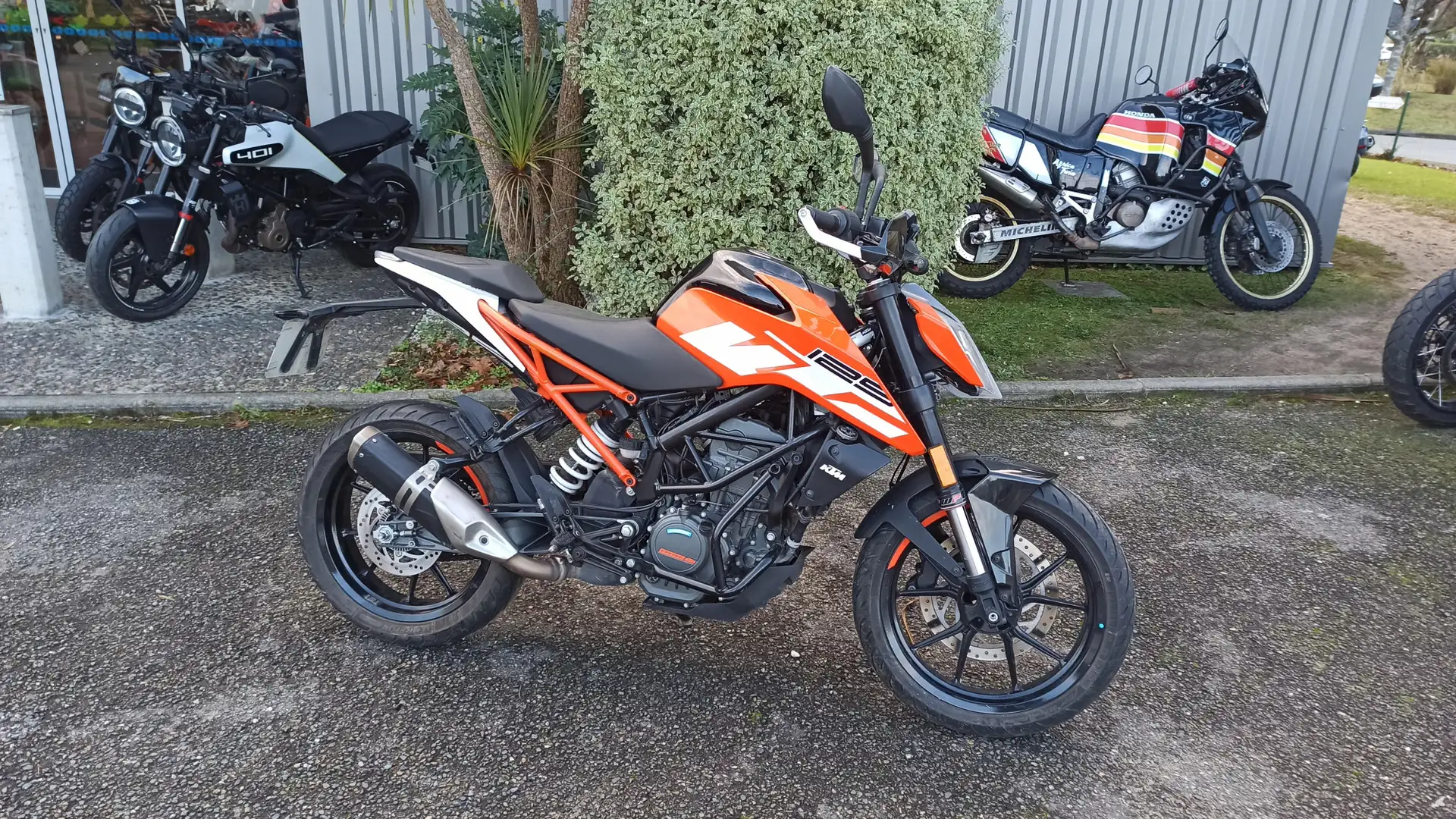 KTM 125 Duke Orange - 2