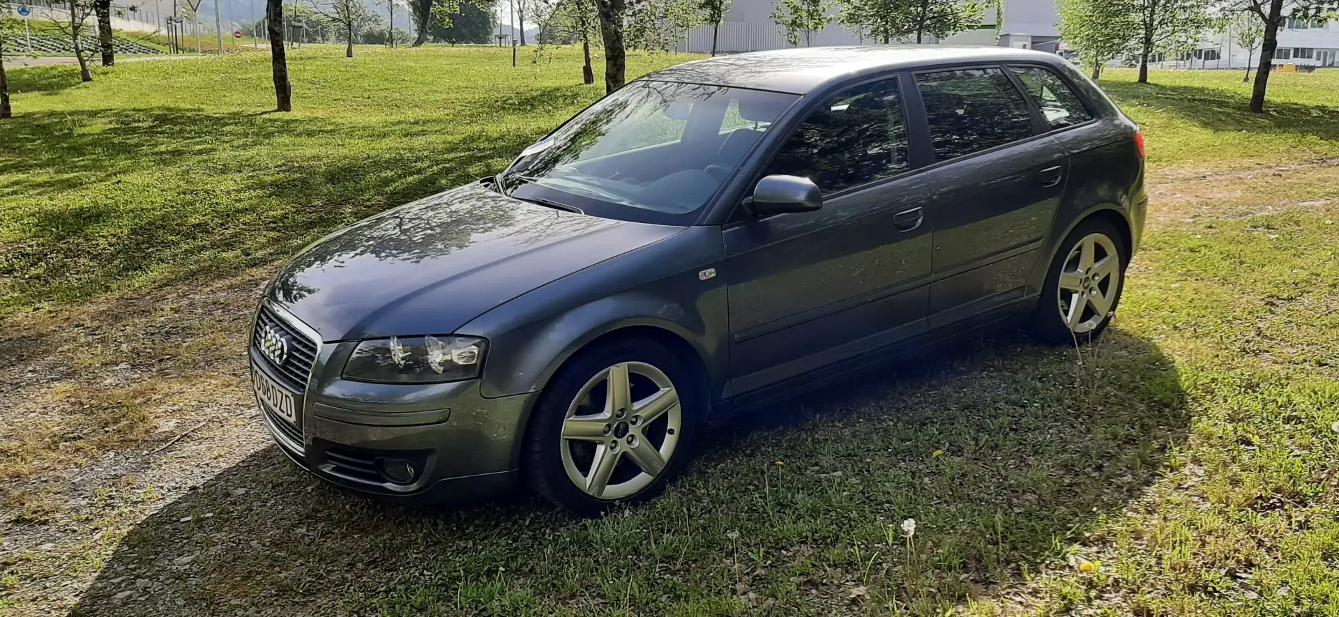 Audi A3 A3 Sportback 2.0 TFSI Ambition quattro Ambition Gris - 1