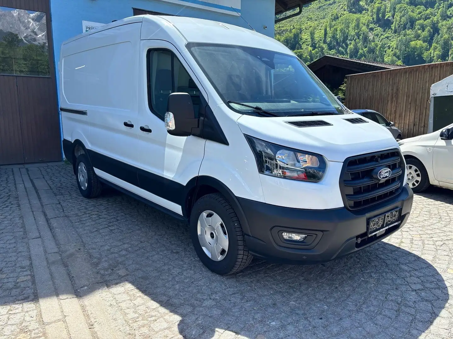 Ford Transit 350 L2 Trend Weiß - 1