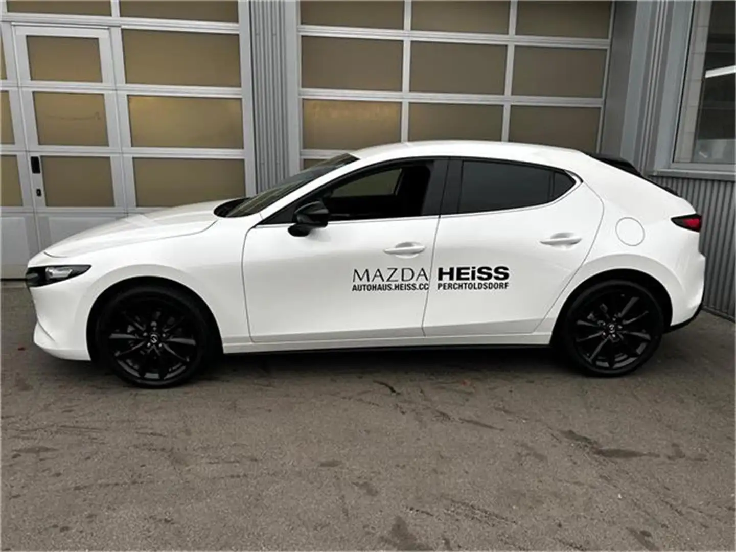 Mazda 3 e-Skyactiv-G140 Homura Aut. Automatik Weiß - 2